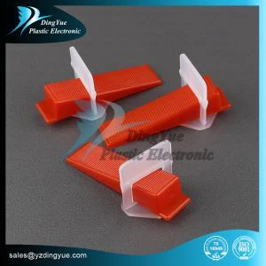 Csempe szintező rendszer nagy csempékhez